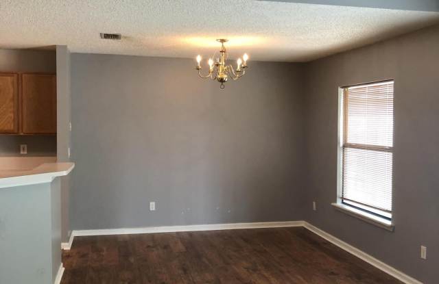 5707 GUANA PARK CT Gallery 2