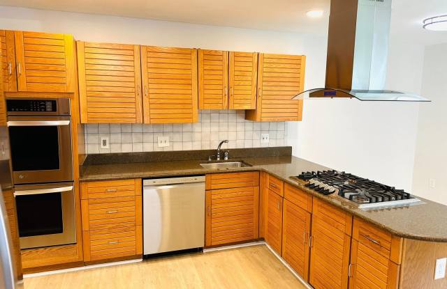 7722 WHITERIM TERRACE Gallery 3