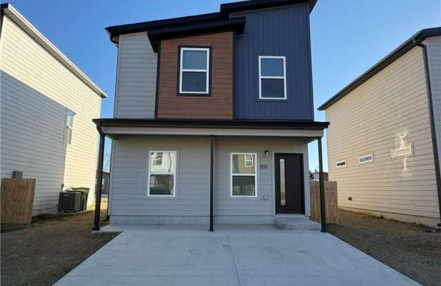 831 States  AVE photos photos