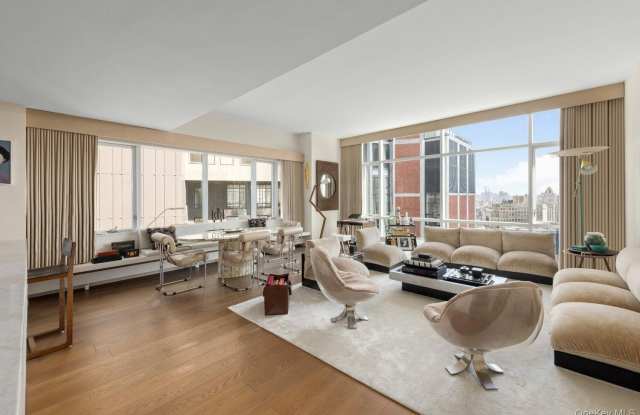 5 BEEKMAN Street Gallery 2