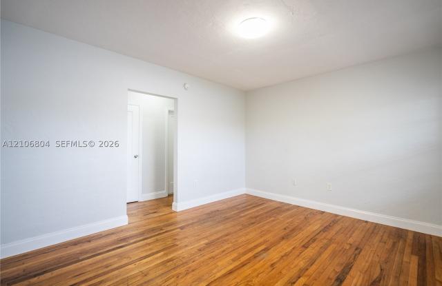 437 NE 82 ST Gallery 3