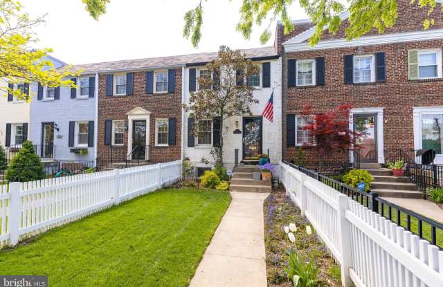 1220 POWHATAN STREET Gallery 2