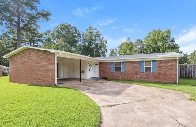 927 West Lakeview Circle photos photos