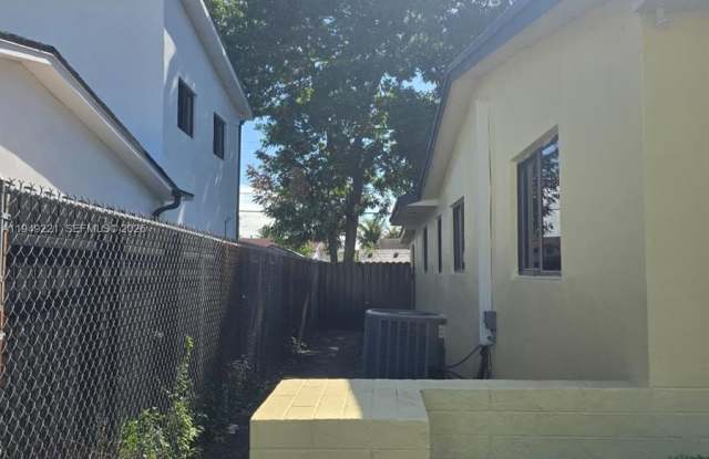 1220 NW 180th Ter photos photos 1220 NW 180th Ter photos photos