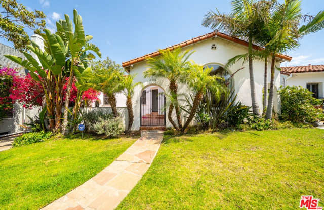 10616 Wellworth Ave - 10616 Wellworth Avenue, Los Angeles, CA 90024