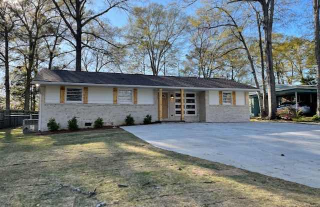 Beautiful 3-Bedroom Home Near Auburn University! - 551 Hudson Terrace, Auburn, AL 36830