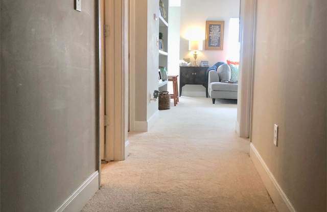 11625 Tomahawk Creek Pkwy #K Gallery 4