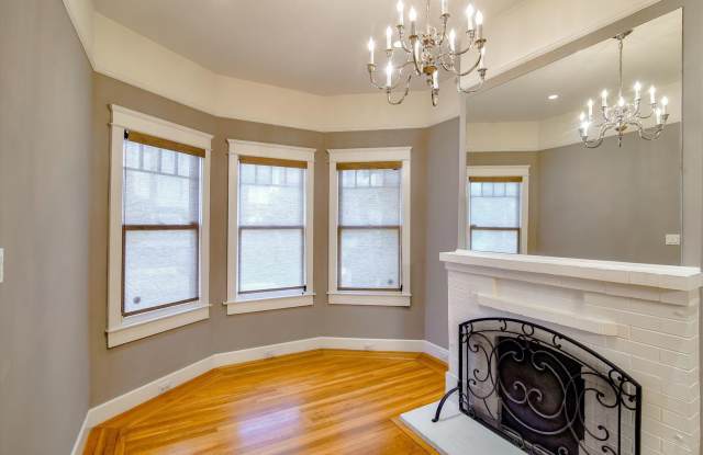 Fantastic, updated Noe Valley single family home with views of Twin Peaks - Coming Soon! - 472 Diamond Street, San Francisco, CA 94114