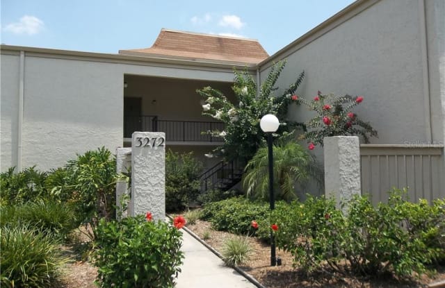 3272 S SEMORAN BOULEVARD - 3272 Semoran Boulevard, Orlando, FL 32822