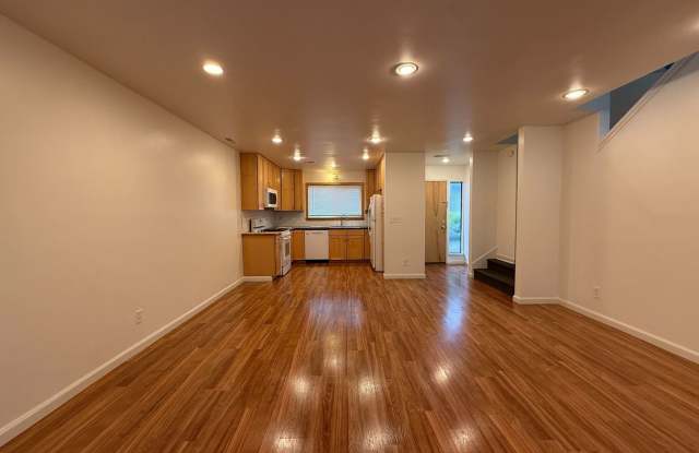 Available now!! Spacious  Versatile Home with Luxury Finishes and Thoughtful Design In Santa Cruz photos photos