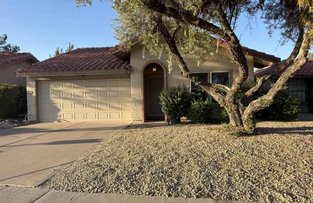 4306 East Sandia Street photos photos