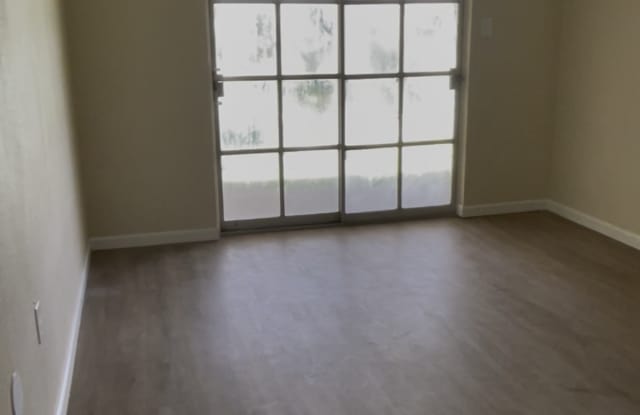 675 Wooddale Boulevard - 111 Gallery 2