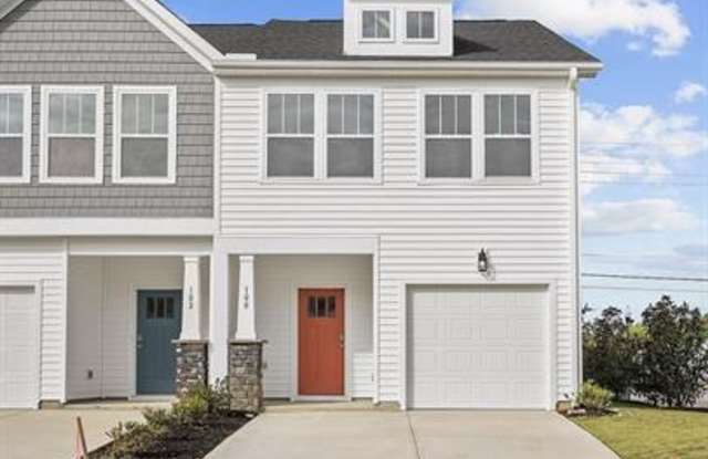 Beautiful 3/2.5 Townhome Move in Ready! - 100 Marston Lane, Berea, SC 29617