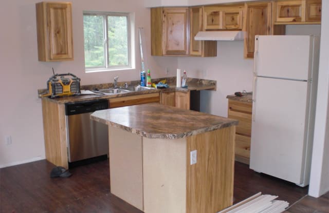 9047 Dewberry St - 1 - 9047 Dewberry Street, Anchorage, AK 99502