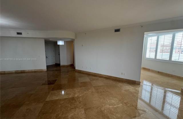 626 Coral Way photos photos