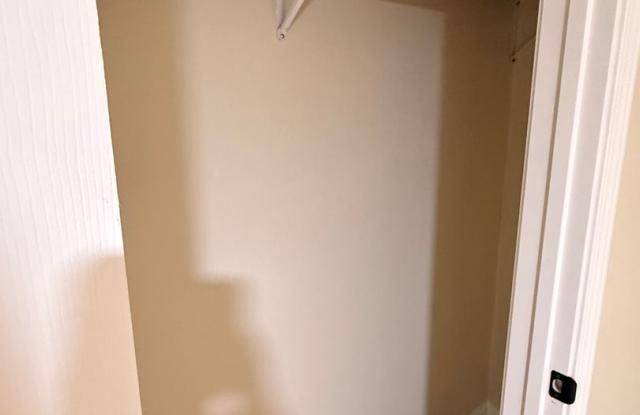 3 Bed 2 Bath Newly Renovated Home Gallery 4