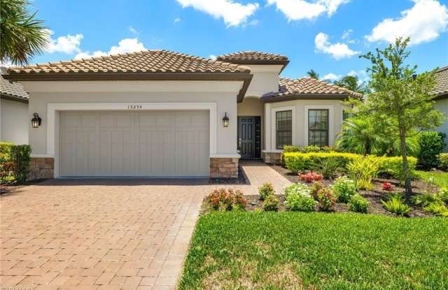 15254 Arpino photos photos