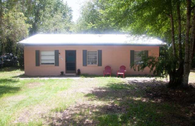**Move-In Ready 3BR/1BA Block Home with Fully Renovated Bathroom** photos photos
