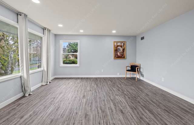 7331 Southwest Oak Street photos photos 7331 Southwest Oak Street photos photos