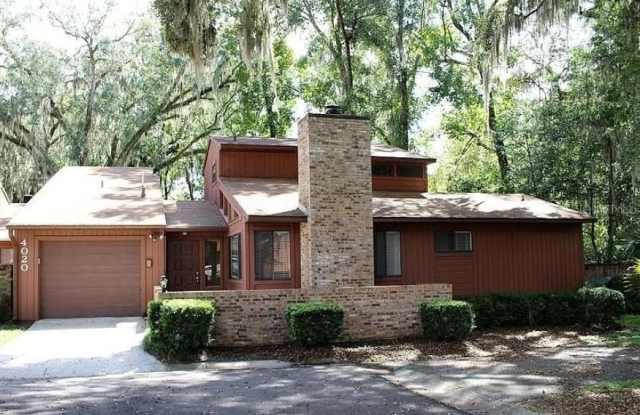 4020 NW 17TH TERRACE - 4020 Northwest 17 Terrace, Gainesville, FL 32605 4020 NW 17TH TERRACE - 4020 Northwest 17 Terrace, Gainesville, FL 32605