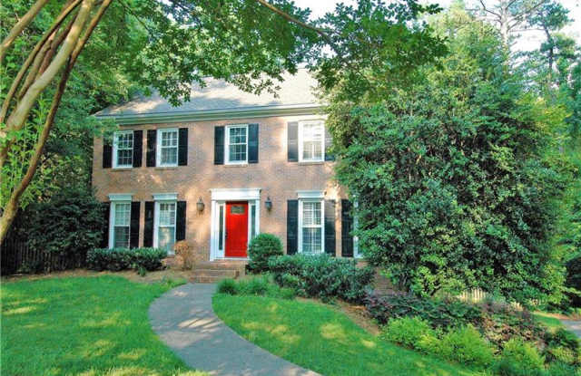 4384 Ivywood Drive Gallery 2