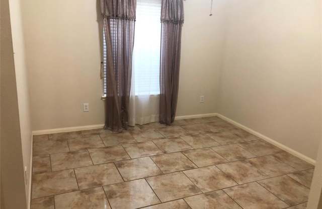 2010 Mickle Creek Drive Gallery 3