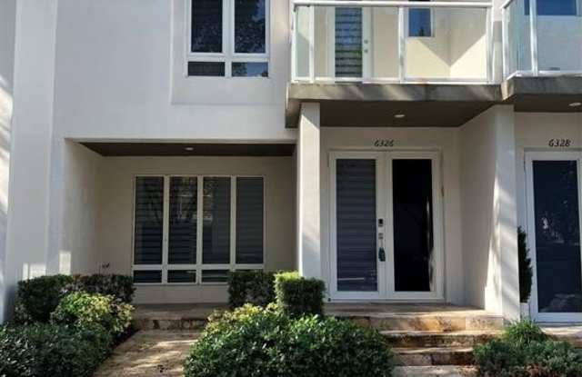 6326 NW 105th Pl photos photos