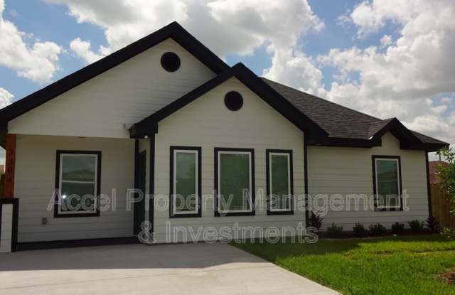 3304 Belinda St. photos photos