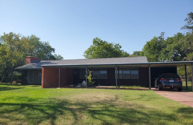 304 Crescent Dr - 304 Crescent Drive, Bryan, TX 77801