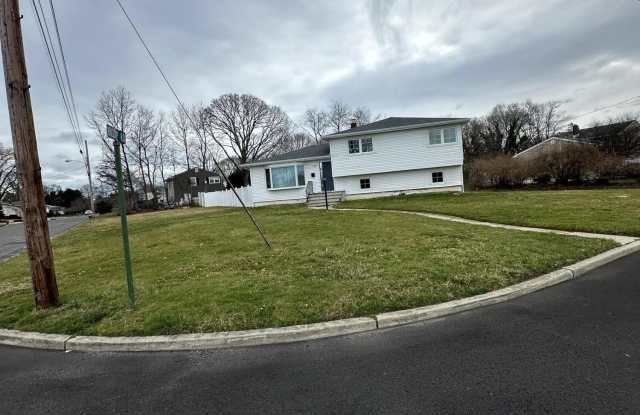46 Hilltop Road Gallery 2