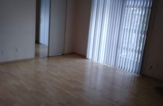 18196 E. Ohio #204 Gallery 2