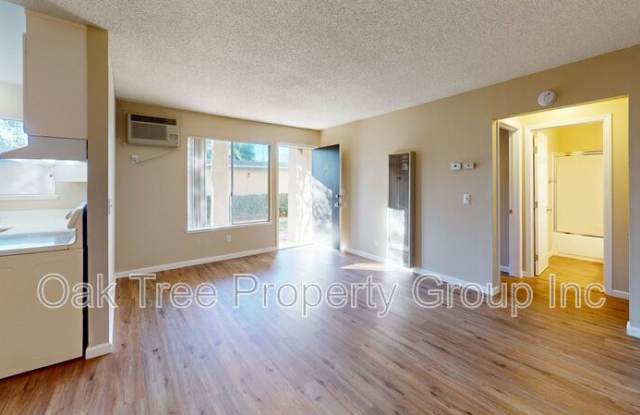 1045 Catalina Drive photos photos