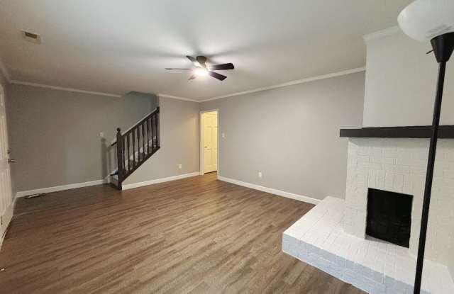 5519 Hamstead Crossing Gallery 3