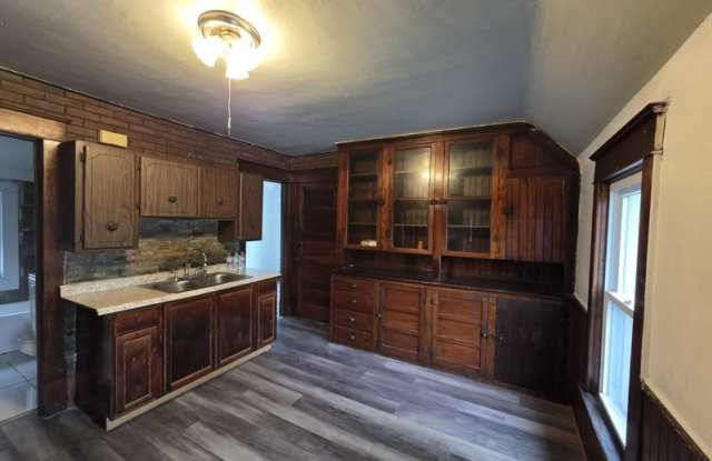 378 French Street - APT 2 Gallery 3