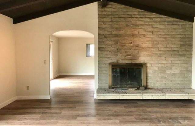 19730 Graystone Ln Gallery 3