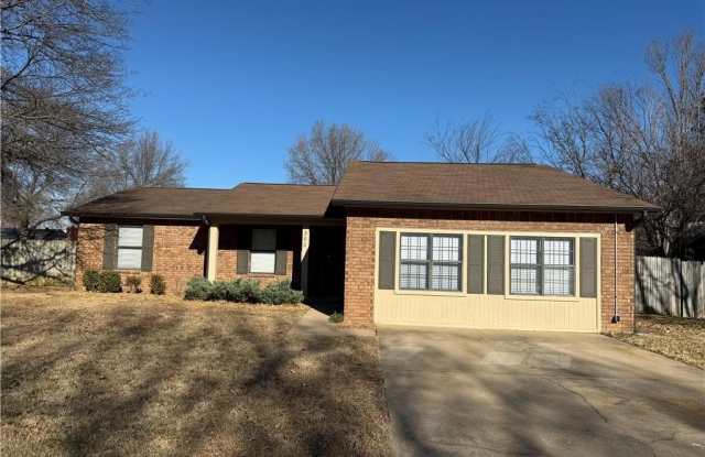 350 Margaret  PL photos photos