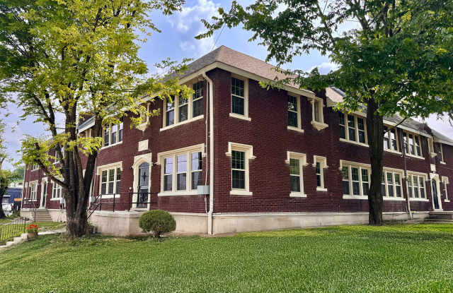 2015 Court Ave photos photos