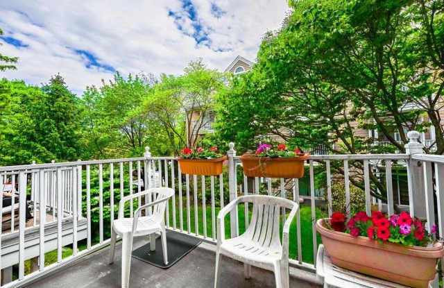 235 PRICE CT photos photos