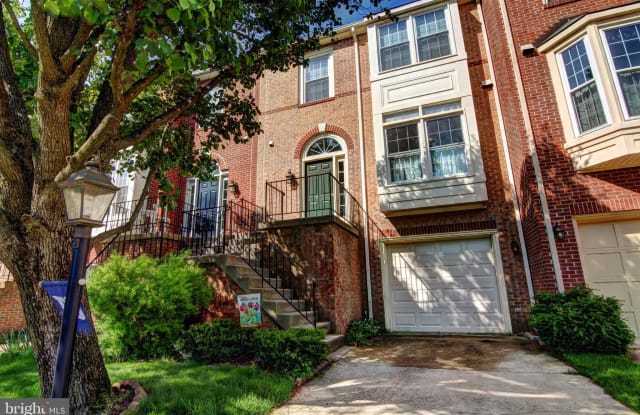 3917 CLARES COURT - 3917 Clares Court, Fair Oaks, VA 22033