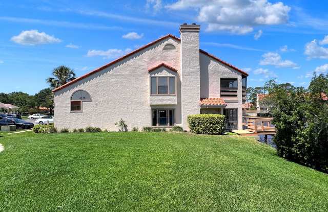 Two-Bedroom Lakeview Condo in Winterset Community - 2006 Garden Lake Drive, Polk County, FL 33884