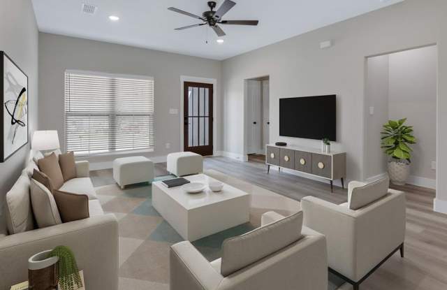 722 E Walker Street - 722 East Walker Street, Denison, TX 75021