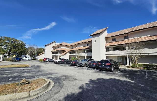 1307 RIVER HILLS Circle E unit: 16 photos photos