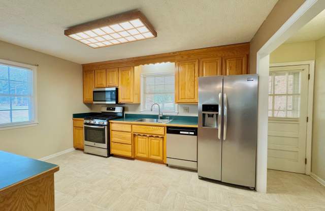 Location, Community, Quality Living. It Starts Here! Gallery 4