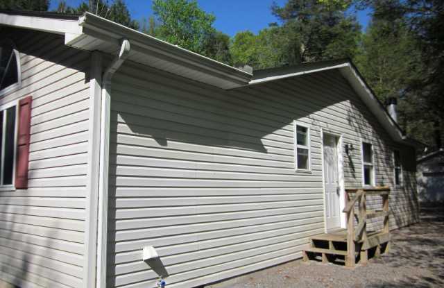 46 Lakeside Lane Gallery 3