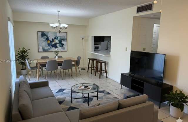 17170 SW 94th Ave photos photos