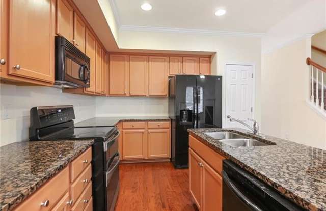 2928 Ashlyn Pointe Drive Gallery 4