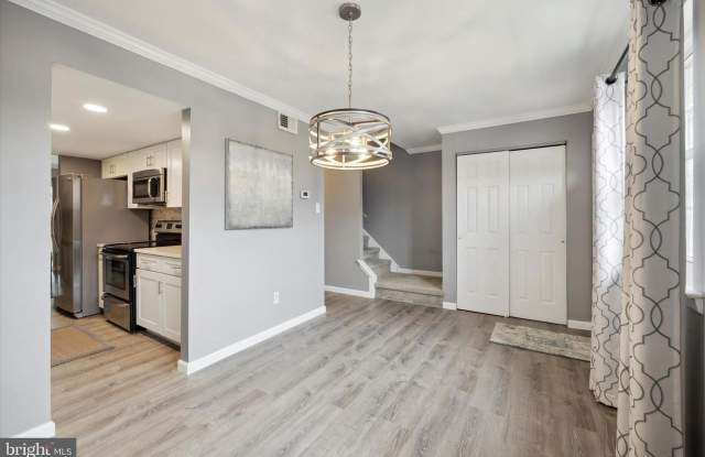 216 Holly Dr photos photos