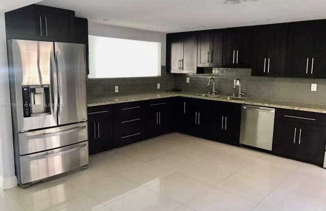 20381 NE 30th Ave photos photos 20381 NE 30th Ave photos photos