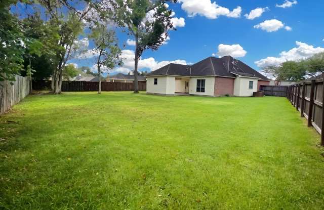 39416 Woodlake Dr Gallery 2