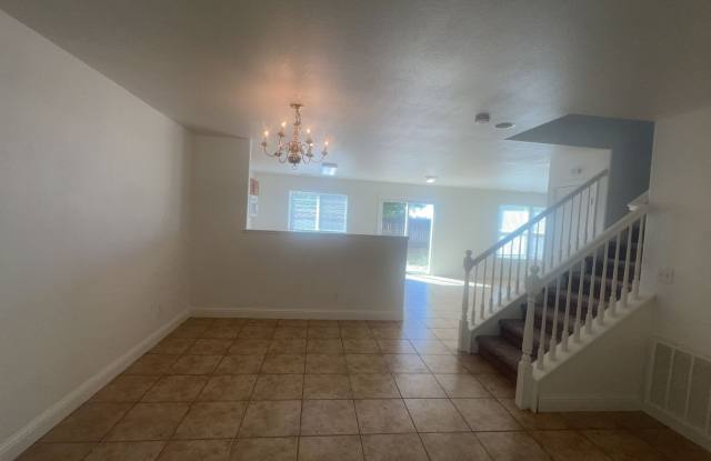 133 Pyramid Ct, Merced Gallery 1
